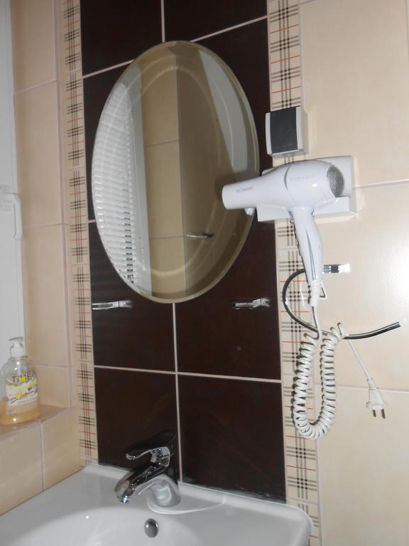 Apartments Kraljeva Dolina كوباونيك الغرفة الصورة