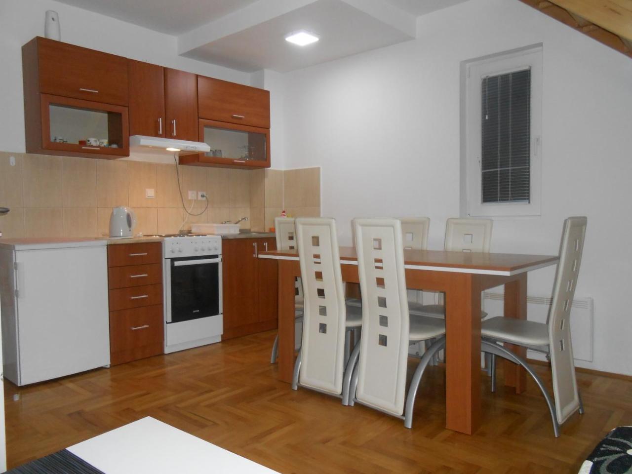 Apartments Kraljeva Dolina كوباونيك المظهر الخارجي الصورة